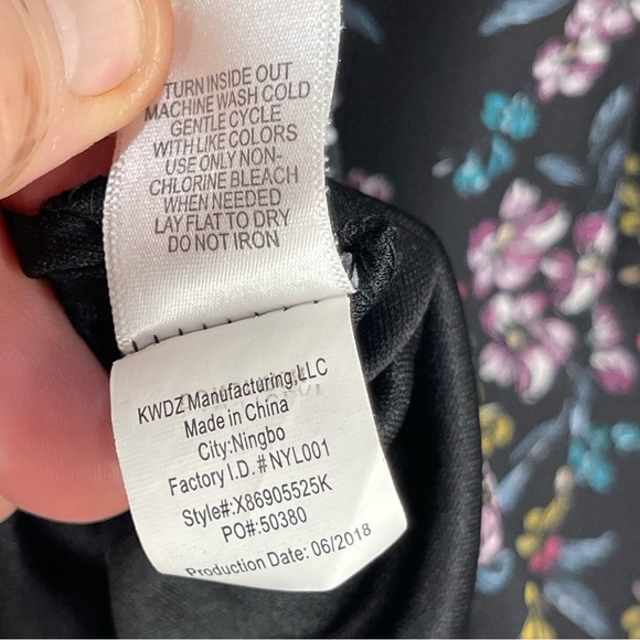 Bautees Floral Pattern Ruffle Sleeve Dress with Sheer Lace Yoke Size(12) - Picture 8 of 8